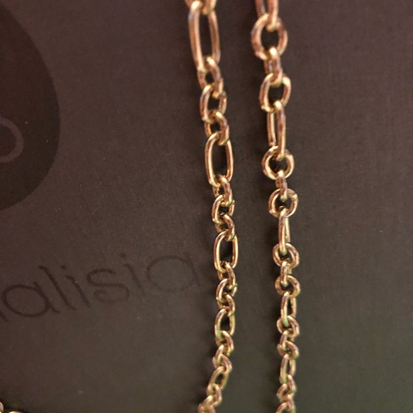 Mialisia “Adrift” gold tone neckkace. - Picture 2 of 4